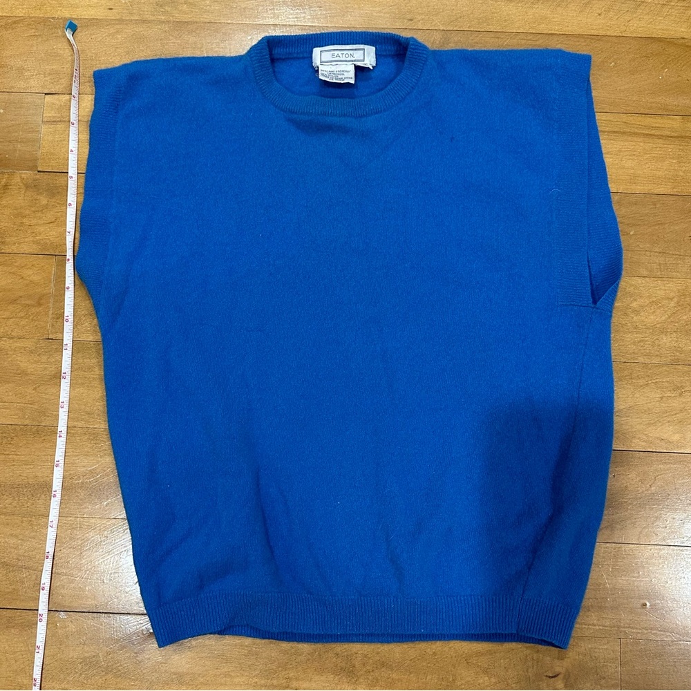 Eaton vintage cropped blue lambs wool vest sweater